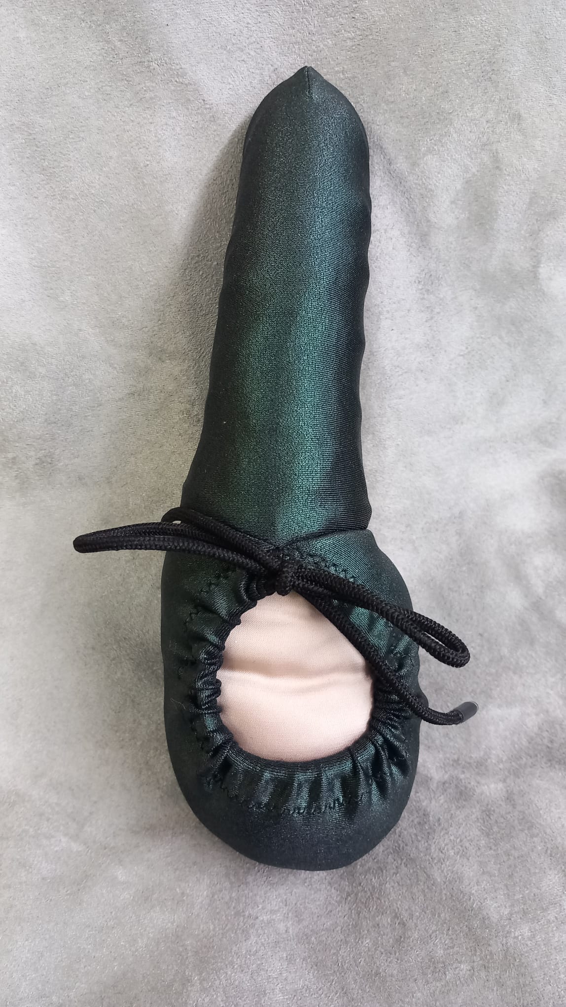 Penissocke Lümmeltüte Juwelensäckchen Dunkelgrün mit Metallic Willy - Pyjama Lollybag - SEXSENSE