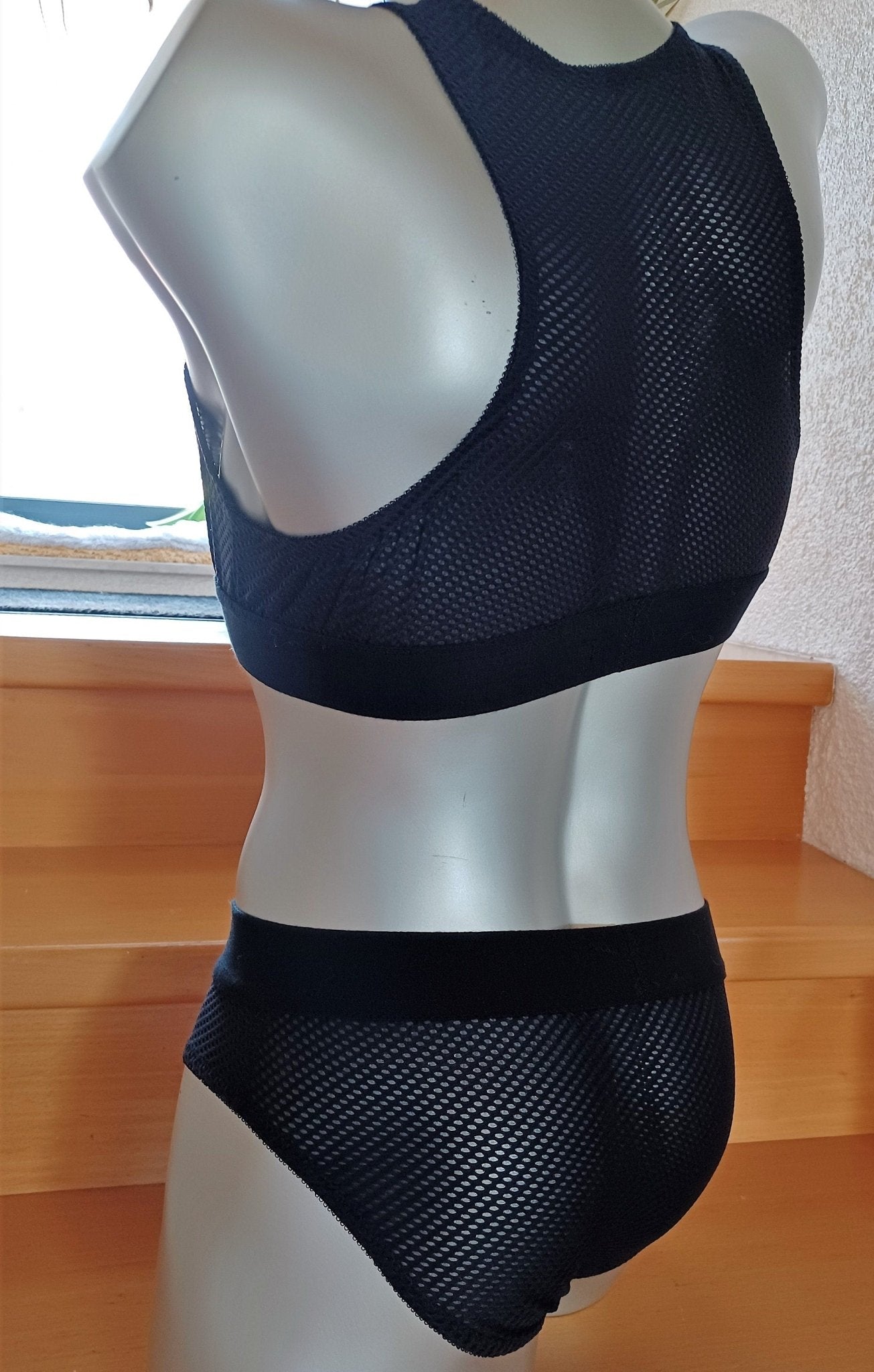 Herren Mesh Muscle - Shirt Bustier sportliche Unterwäsche elastischer schwarzer transparent - SEXSENSE
