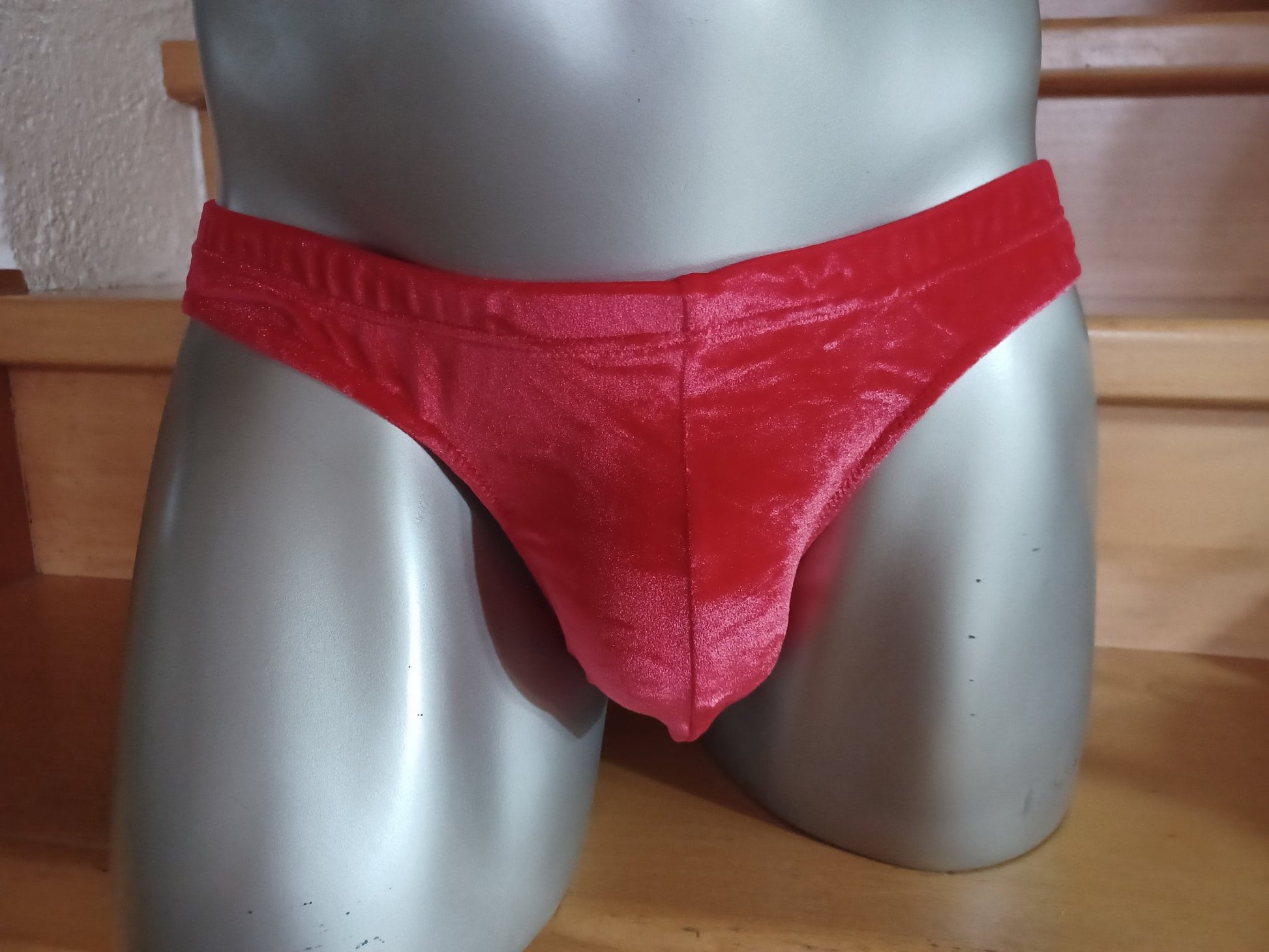 Slip Ferrari rot Stretch Samt - SEXSENSE